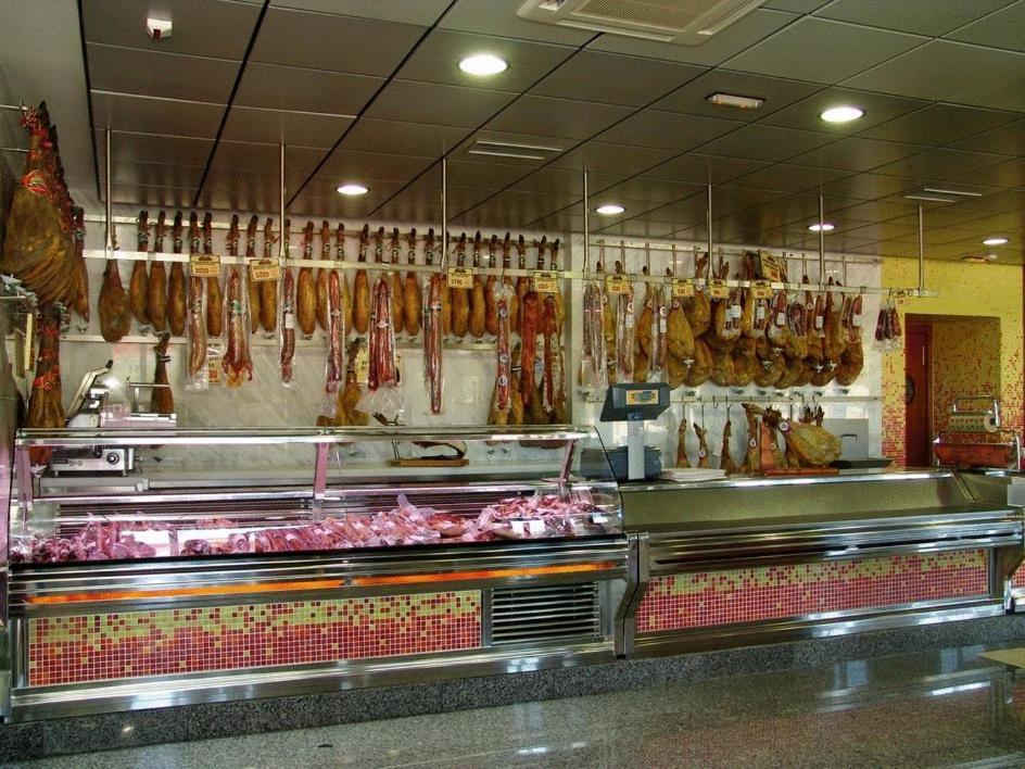 فندق Complejo El Carrascal Muñana المظهر الخارجي الصورة